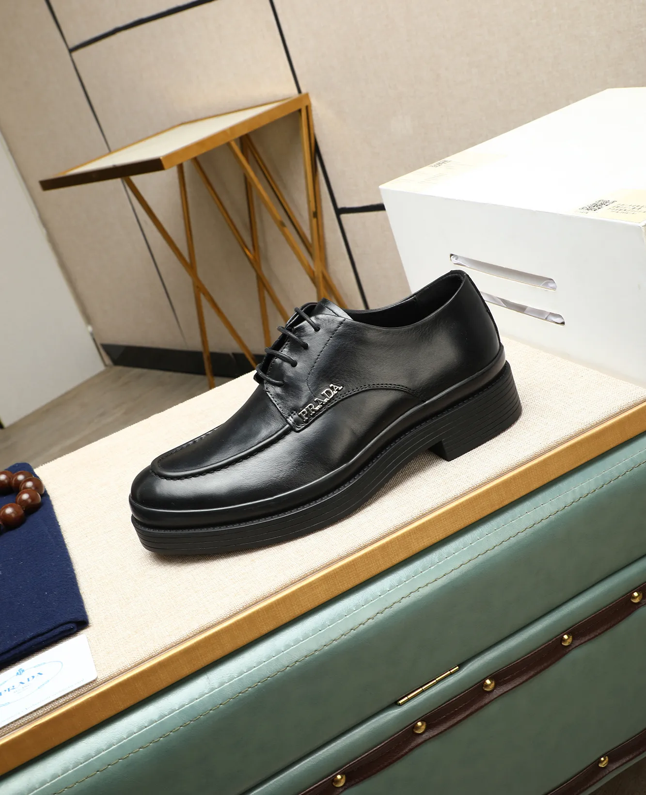 Men's men's shoes 💰540 (water-dyed cow leather) 📛📛PRADA high-end counter's latest formal business leather shoes 👔original and highest quality! Imported from Italy 🇮🇹 first-layer calfskin fabric ➕ cowhide lining Original outsole Formal size: 38➖44 (45 customized)